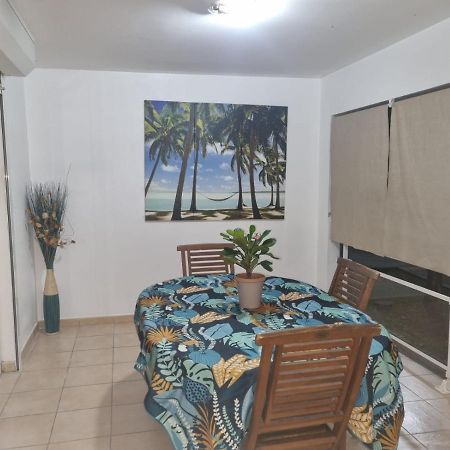 Apartamento Location De Charme Aux Abymes Les Abymes Exterior foto